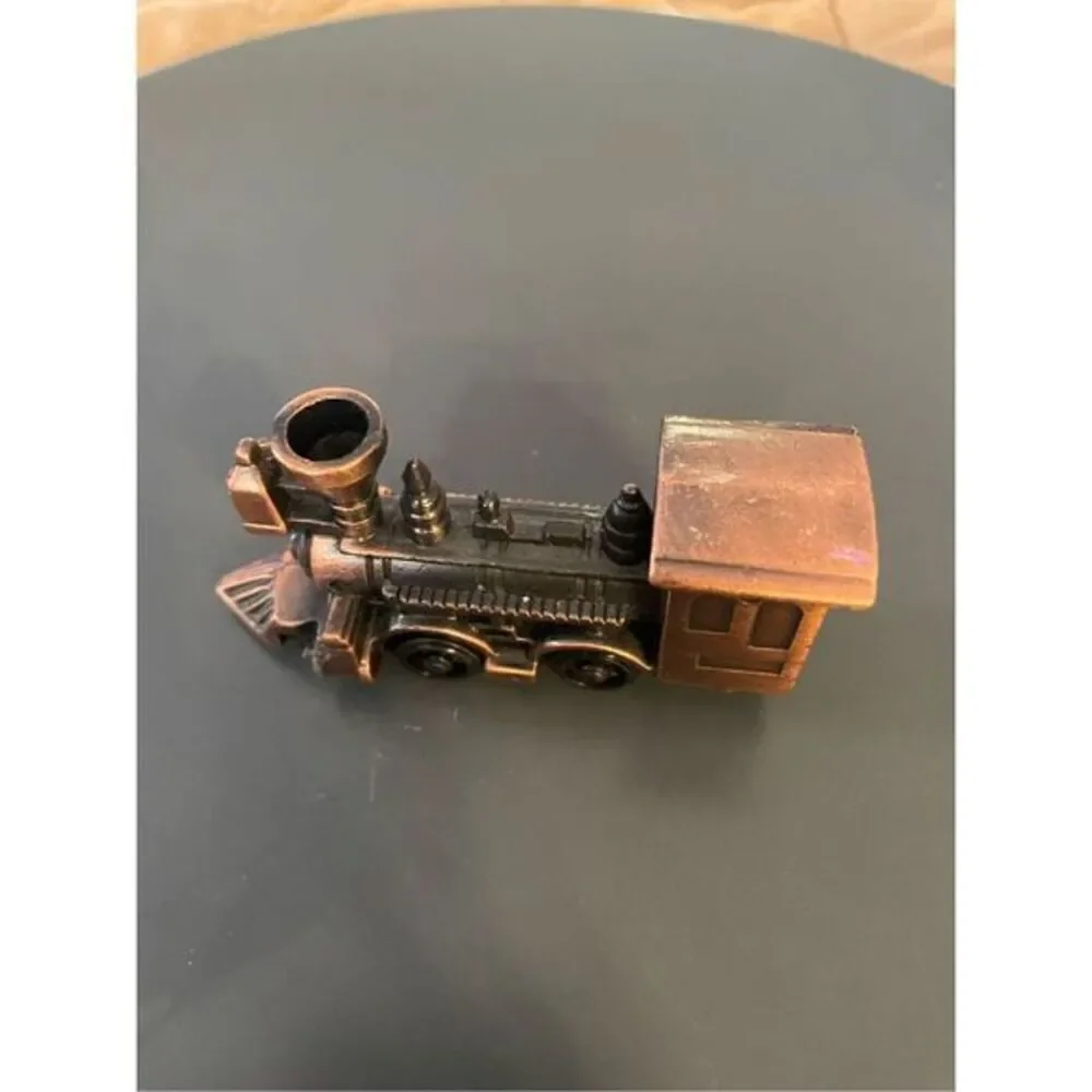 Antique Die Cast Train Engine Pencil Sharpener